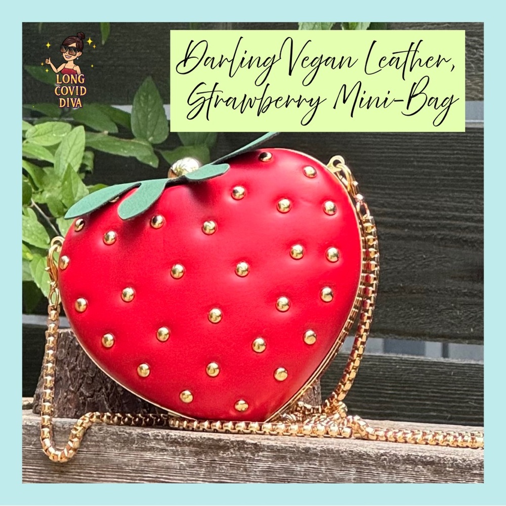 🍓NWT/Darling, Hard-Shell, Vegan Leather, Strawberry Mini-Handbag, w/ Chain